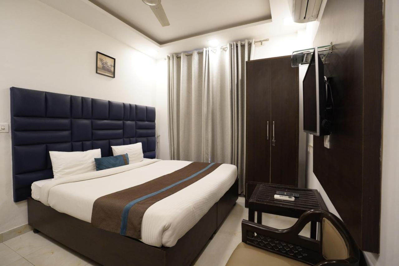Park Studio Dlf Phase 2, Cyber City, Gurgaon Exterior foto